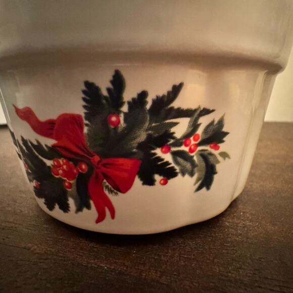 VTG Christmas Heritage PFALTZGRAFF Stoneware Dip Bowl Ramekin Holly Candy Dish - Picture 12 of 12
